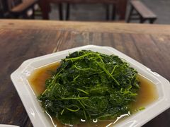 -吾介小籠館