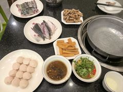 -正能量脆肉鲩火锅