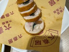 -六泰居·尔滨地标·东北菜(黄河路店)