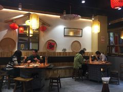 大堂-锅来乐地锅鸡(安亭店)