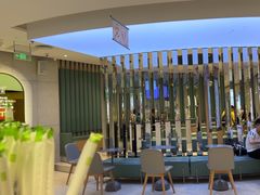 -奈雪的茶(亨特国际广场店)