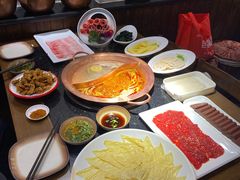 -山城鼎重庆老火锅(西安钟楼店)