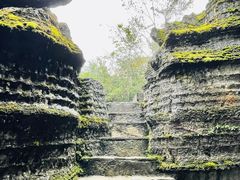 -梭布垭石林景区