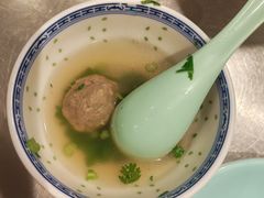 牛丸汤-潮界(凯德晶萃店)