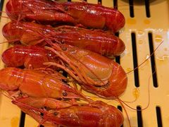 -肥肥虾庄·金牌油焖大虾(汉街SKP店)