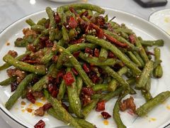 -一口猪海鲜浑锅·东北家常菜