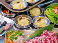 -哈哈碳都·牛肋条无限自助烤肉(宝龙店)