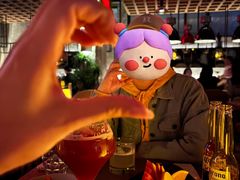 -FOUR PLAY BAR