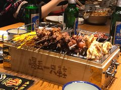 -喝丢一只鞋辣炒海鲜小烧烤(三八广场店)