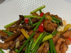 鹿茸菌炒鳝柳-广州酒家(文昌总店)
