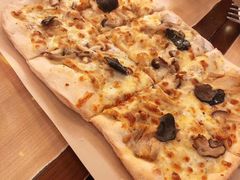 -必胜客(中大银泰店)