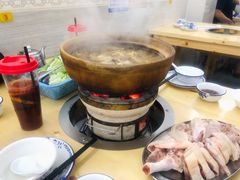 连州脆皮鸡-威邵鸡煲(西华路总店)