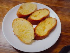 蒜香烤面包-披萨大叔(上海路店)