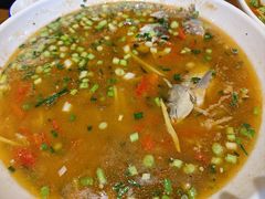 葱葱鲫鱼-邱金小炒·30 年盐帮江湖菜(自贡店)