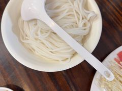 -桥香园云南过桥米线(金马碧鸡店)