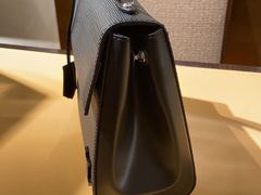 -乐蓬马歇百货公司(Rive Gauche)