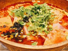 -成都你六姐·牛肉冒菜(上海环宇荟店)