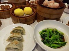 -万龙洲海鲜(大兴绿地缤纷城店)