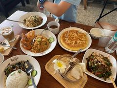 -啰啰冰屋(景洪总店)