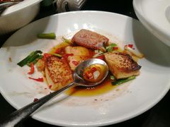 -忆江南·临江鱼馆