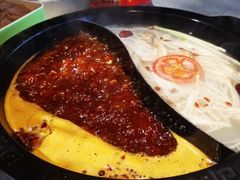鸳鸯锅-钢管厂歆瑞源油卤串串香(春熙路太古里店)