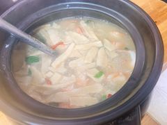 -皮蛋弟砂锅店(总店)