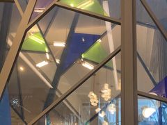 -港丽餐厅(高德置地店)