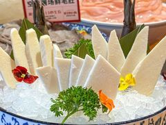 -旧街市鲜货老火锅(大光路店)