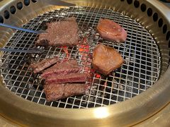 -铭牛烧肉·和牛海鲜自助(高新月牙湖店)