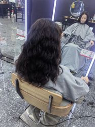-藤野造型·烫·染发型设计店