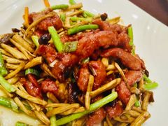杏鲍菇炒牛柳-西安烤鸭店(369烤鸭王店)