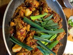 -野山舂·贵州现舂酸汤火锅(鸿通城店)