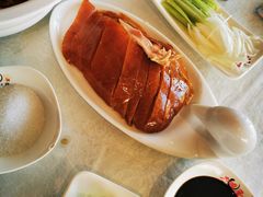 秘制宫廷烤鸭-大碗居·烤鸭·鱼头泡饼(天坛东门店)