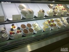 要一个个试过来-樱花糕坊(万松园店)