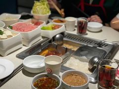 -海底捞火锅鲜切牛肉主题店(长寿路店)
