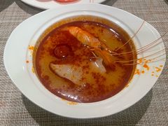 -广州万富希尔顿酒店·感趣自助餐厅·金秋蟹宴生蚝海鲜刺身
