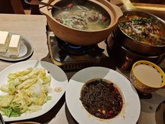 -耶里夏丽·新疆菜·28年喀什老馆(田林东路店)