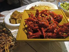 -霄汉牛三鲜湖北砂锅菜(万松园2店)