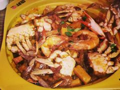 -馋胖肉蟹煲(洲河湾店)