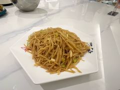 -何适山庄 ·可团建(水长城P2停车场店)