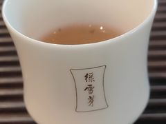 -绿雪芽白茶(浙大华家池校区凯旋路店)