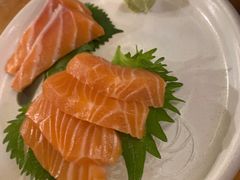 三文鱼生鱼片-百步拉面