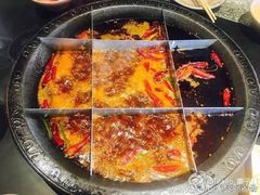 -疯狂的筷子老灶九宫格火锅