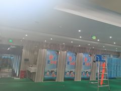 -小蓝鲸游泳培训基地(石景山店)