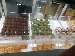-红房子西点(南京东路店)