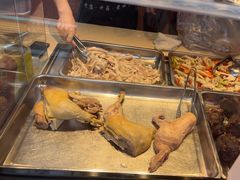 -王浩儿纪六孃甜皮鸭(乐山总店)