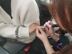 -小乐化妆美甲半永久培训学校