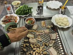 -黑妹冕宁火盆烧烤(西昌店)