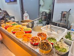 -红鼻子桂林米粉(金唐新光界店)