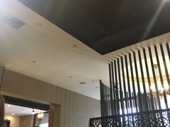 大堂-一群羊手扒肉·火锅·早茶(远东公寓店)